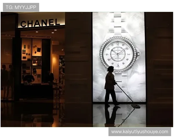 开云官网在线新品推荐,掌握最新奢华时尚潮流动态 开云官网在线新品推荐,掌握最新奢华时尚潮流动态